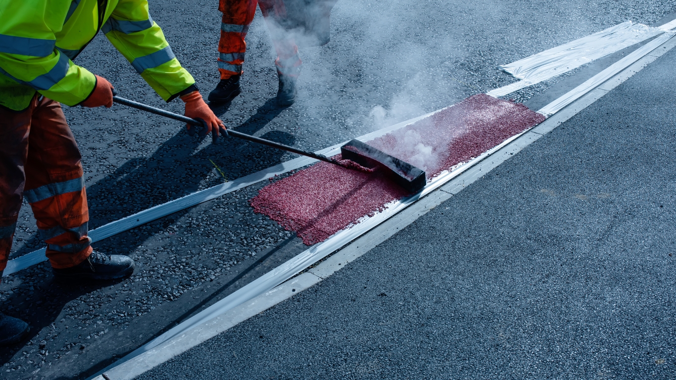 ตีแนวเส้นจราจร