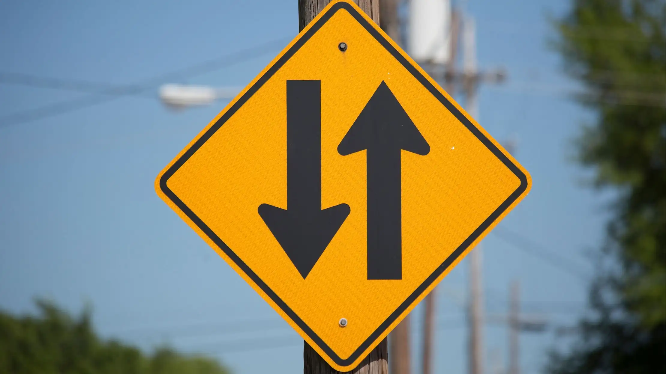 ป้ายจราจรเรืองแสง