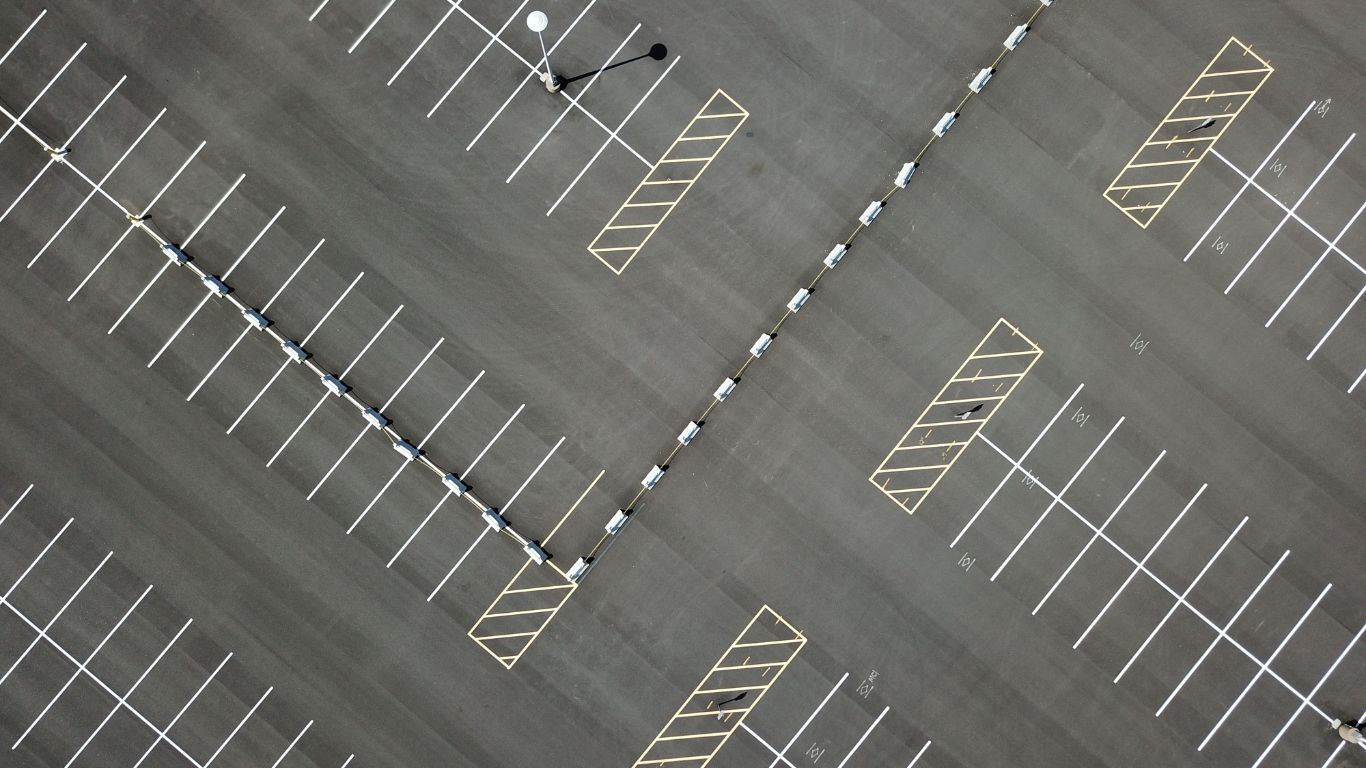 ออกแบบเส้นห้ามจอดคอนโด